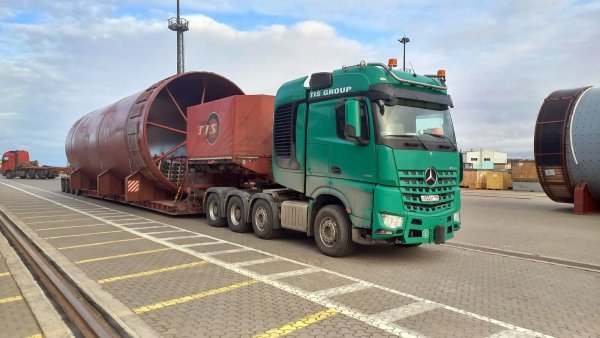 ​Транспортировка негабаритных грузов в Республику Мордовия 0