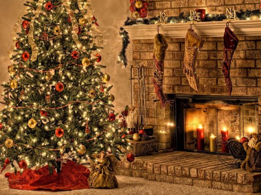 WIR GRATULIEREN IHNEN ZU WEIHNACHTEN UND NEUJAHR 0