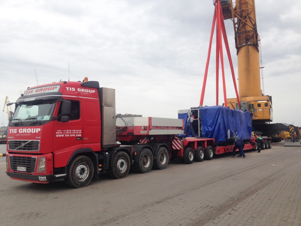 ​Anlagentransport ins Twer Gebiet